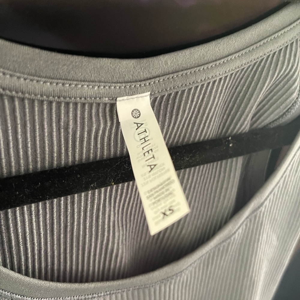 Athleta Light Gray Ribbed Tank - Picture 2 of 4